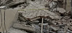 Ten Students Injured as Ceiling Collapses at Gujarat Primary School