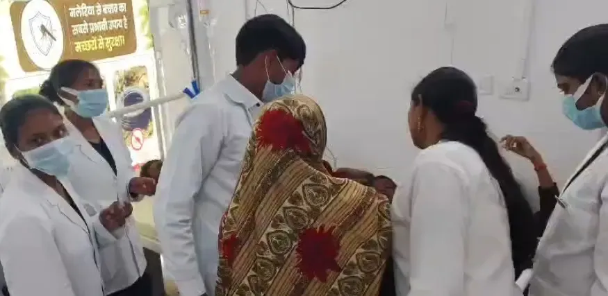 102 fall ill at Amethi fair, 17 hospitalised in suspected food poisoning
