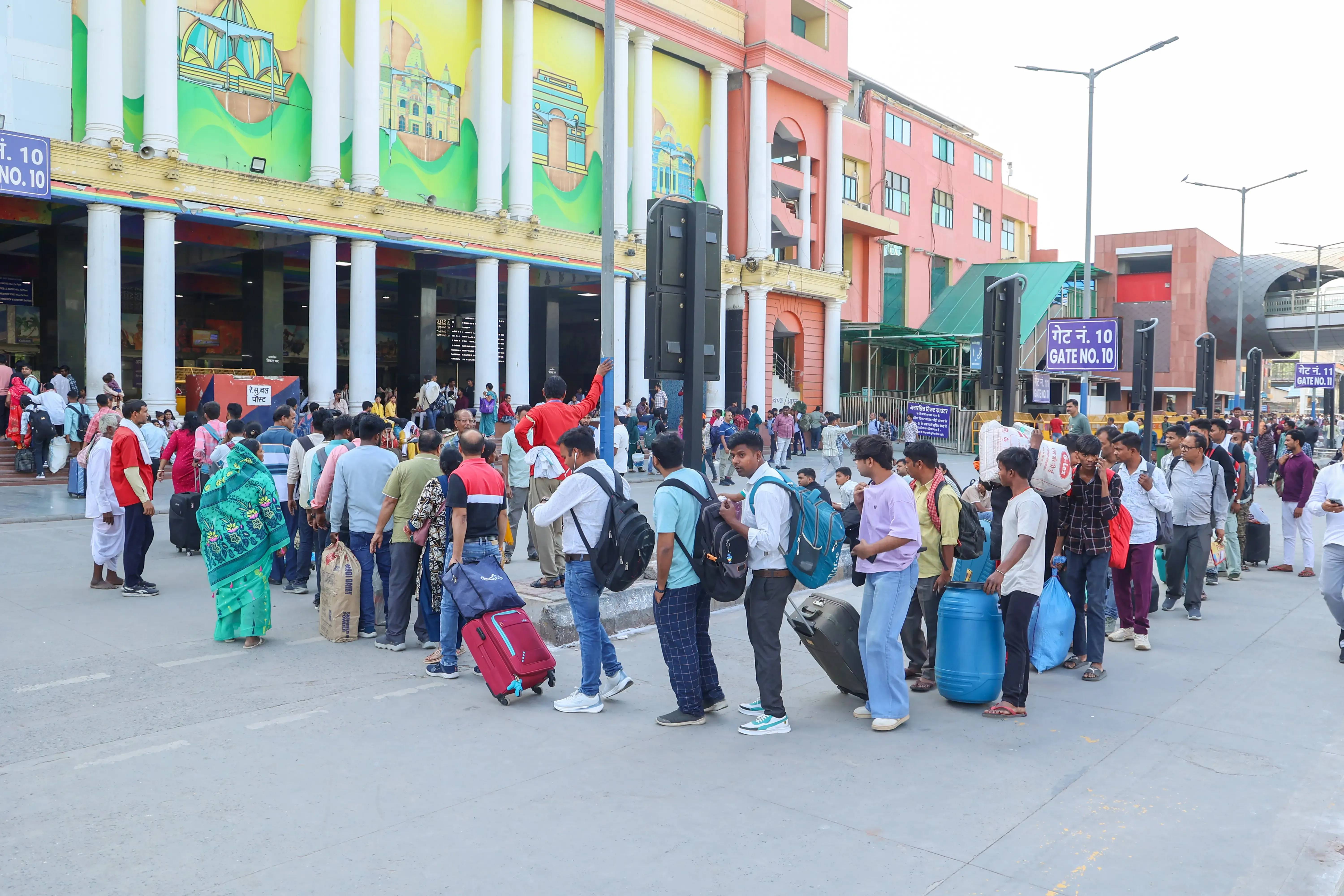 1,874 Railway Stations in India Embrace AI for Enhanced Passenger Safety