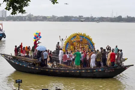 18 IPS officers deployed for Durga idol immersion in Kolkata, 3 Bengal cities