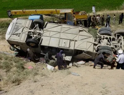 18 killed, 35 injured as truck of Afghan migrants overturns in Laghman