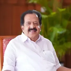 Congress Accuses Vijayan of 1.8 Lakh Backdoor Appointments