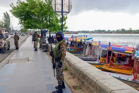19 Tourists from Maharashtra Escape Terror in Pahalgam