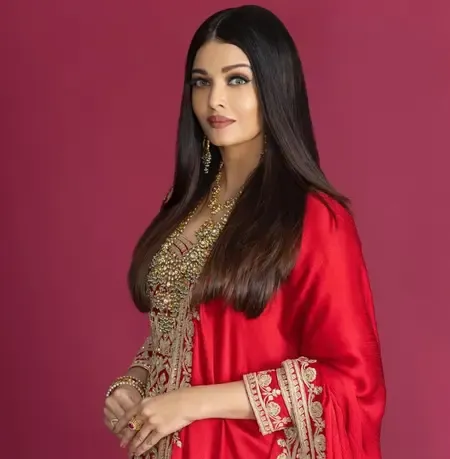 19 नवंबर' जिसने बदल दी ऐश्वर्या राय बच्चन की जिंदगी, यहां से शुरू हुई विश्व सुंदरी से एक्ट्रेस बनने तक की कहानी