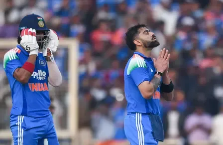 Can Virat Kohli's century and Rohit Sharma's fifty lead India to a commanding score against South Africa in the 1st ODI?
