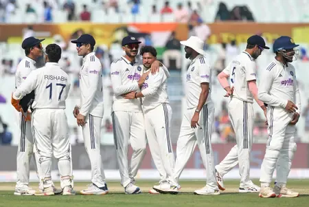 1st Test: Bowlers continue to make merry as India reduce SA to 154/8 at Tea