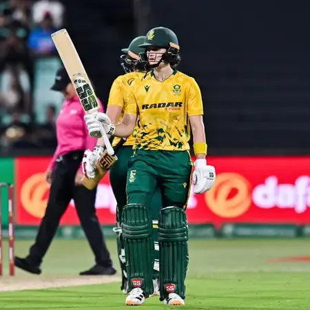 South Africa Dominates India in 1st WT20I: A 6-Wicket Victory