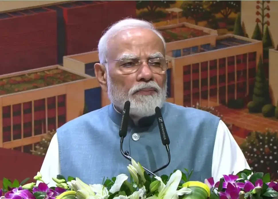 PM मोदी ने भुवनेश्वर में RBI डेटा सेंटर का उद्घाटन किया, कांग्रेस की 'फोन बैंकिंग' पर किया तीखा हमला