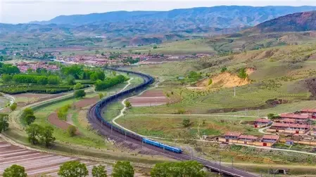 चीन में माल का रेलवे परिवहन अधिक