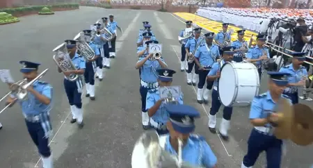 लालकिले पर दिखा‘ऑपरेशन सिंदूर’ का गौरव, पहली बार अग्निवीरों ने बजाई राष्ट्रगान की धुन