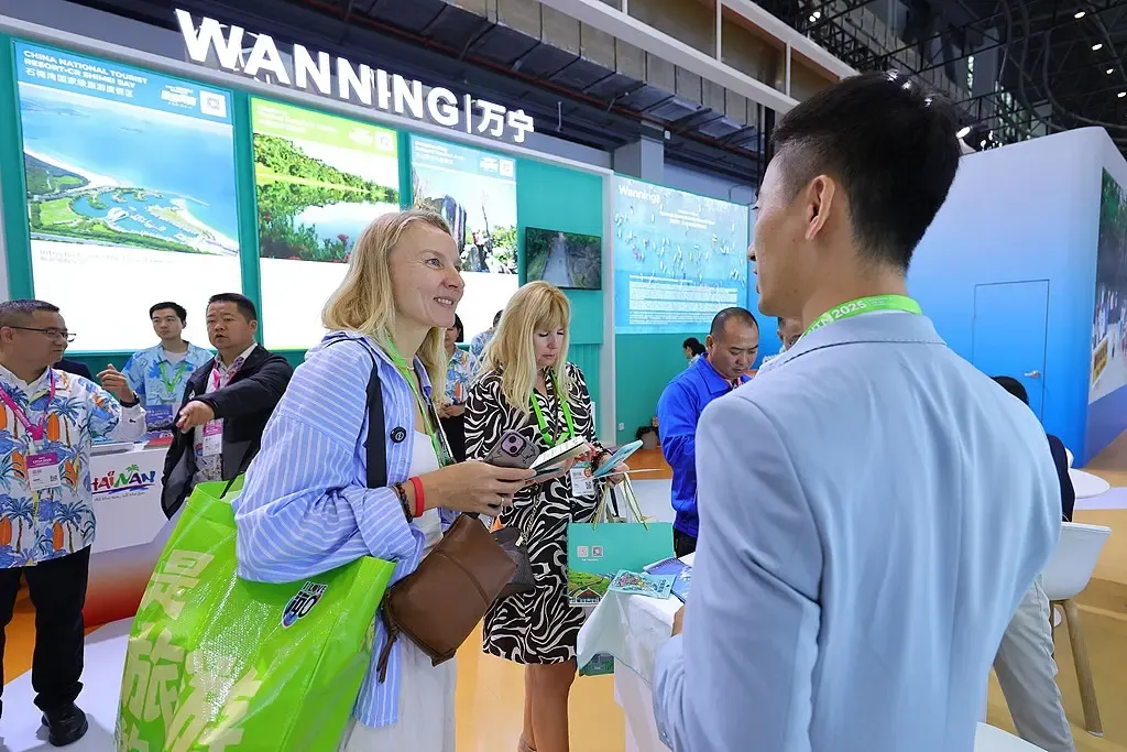 क्या 2025 चीन अंतर्राष्ट्रीय पर्यटन व्यापार मेला हाईनान में हो रहा है?