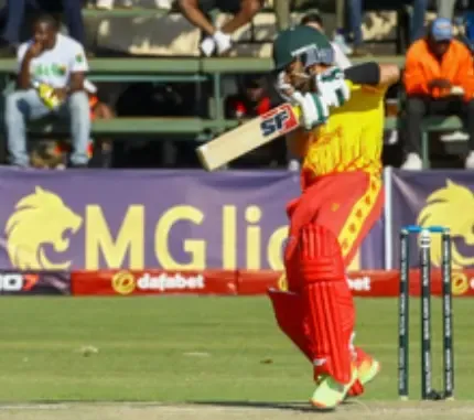 क्या जिम्बाब्वे की मजबूत शुरुआत के बाद पाकिस्तान को 148 का लक्ष्य पार करना संभव है?