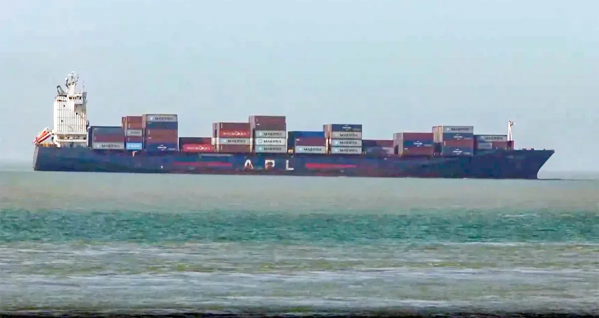 Government Confirms 20 Indian Vessels and 540 Seafarers in Persian Gulf Under Surveillance