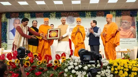 22 सालों बाद संस्कृत का फिर से राज, भद्रेशदास स्वामी को मिला सरस्वती सम्मान 2024