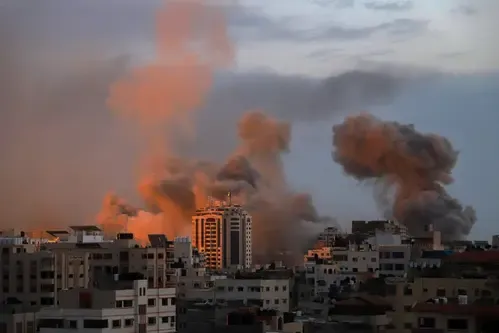 Israeli Airstrikes Result in 23 Palestinian Fatalities Across Gaza