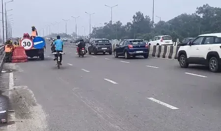 Ghazipur road accident: 24-year-old killed on Khichripur flyover in East Delhi