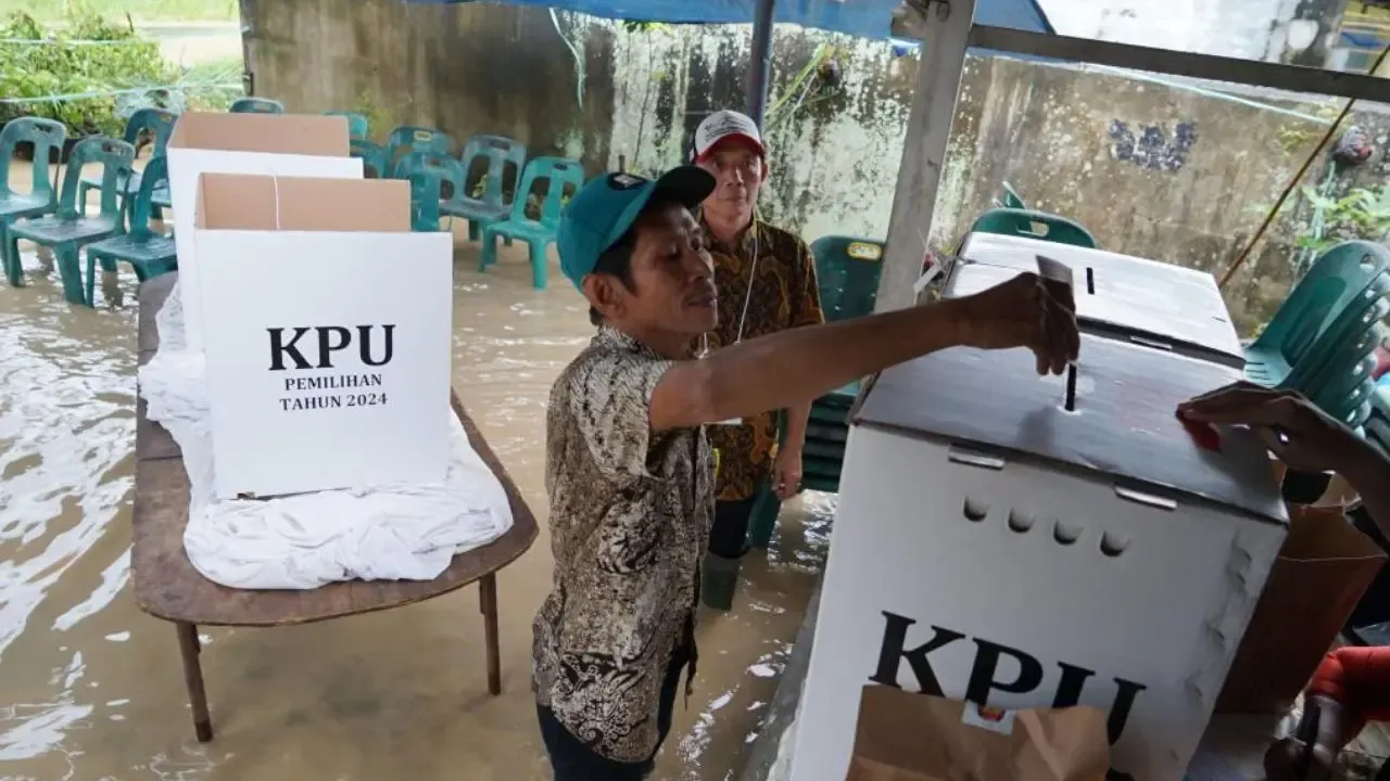28 Election Workers Succumbed After Indonesia's Historic Nationwide Regional Elections: Official