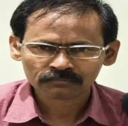 ₹2.20 करोड़ के इनामी माओवादी नेता असीम मंडल ने पश्चिम बंगाल में किया आत्मसमर्पण, 55 मामले दर्ज