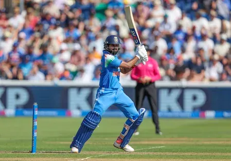 India bowled out for 233 in 2nd ODI: Bopara flags short-ball worry