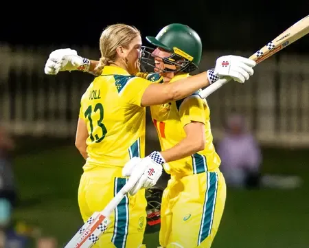 Australia Clinches ODI Series with Stellar Performance Against India in 2nd ODI