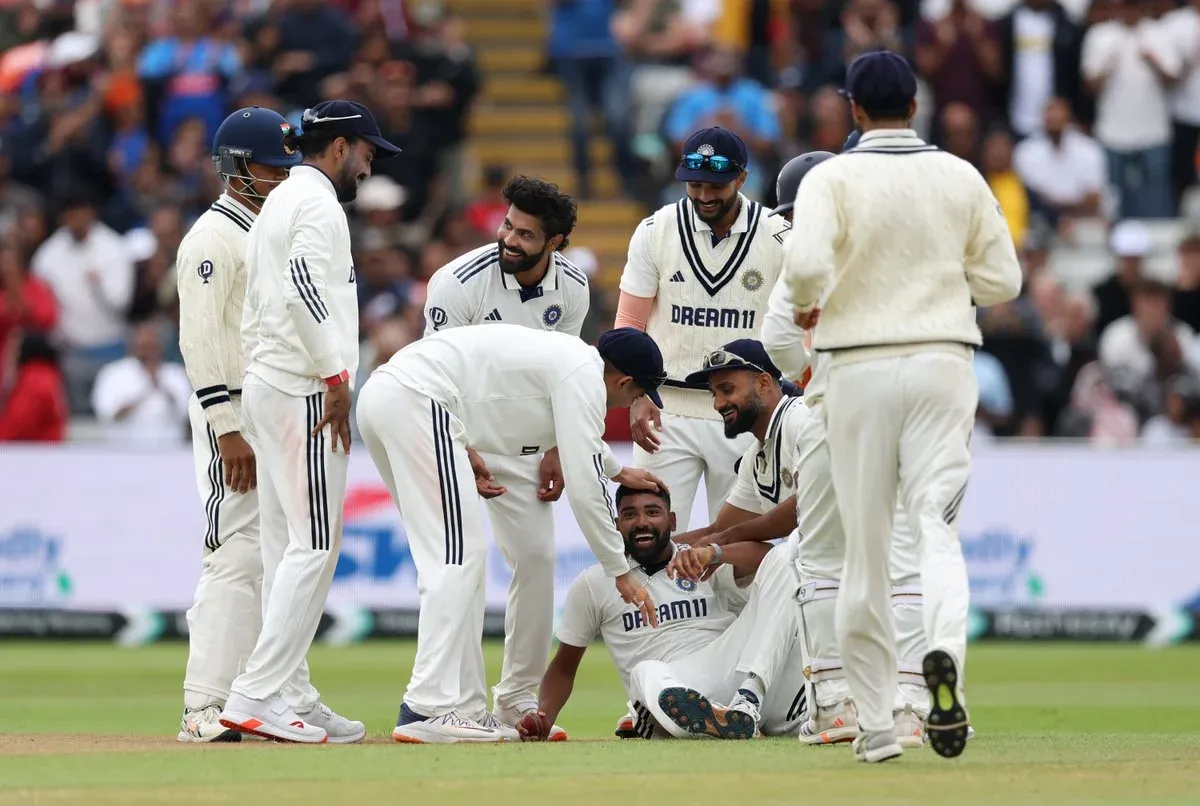 How Did India Showcase Their Resilience in Bowling and Fielding?