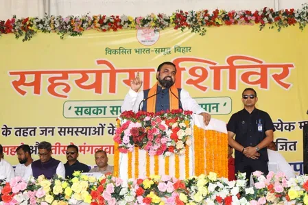 बिहार CM सम्राट चौधरी की चेतावनी: 30 दिन में शिकायत नहीं सुलझी तो अधिकारी होंगे स्वतः निलंबित