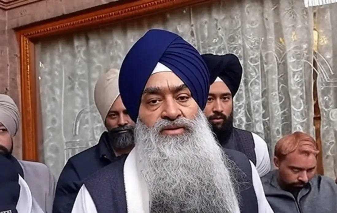 क्या ज्ञानी रघुबीर सिंह ने स्वर्ण मंदिर में अरदास की और राज्य सरकार का आभार व्यक्त किया?