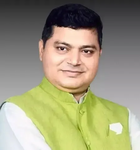 Minister Raj Bhushan Choudhary Reports 355 Projects Completed Under Namami Gange Initiative