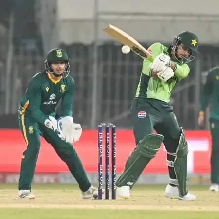 3rd ODI: Pakistan beat South Africa by seven wickets, win series 