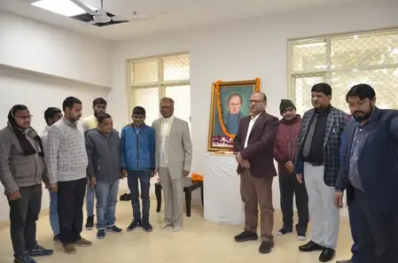 4000 ब्रेल पुस्तकों के साथ यूपी के पहले राज्य विवि में खुला ब्रेल पुस्तकालय