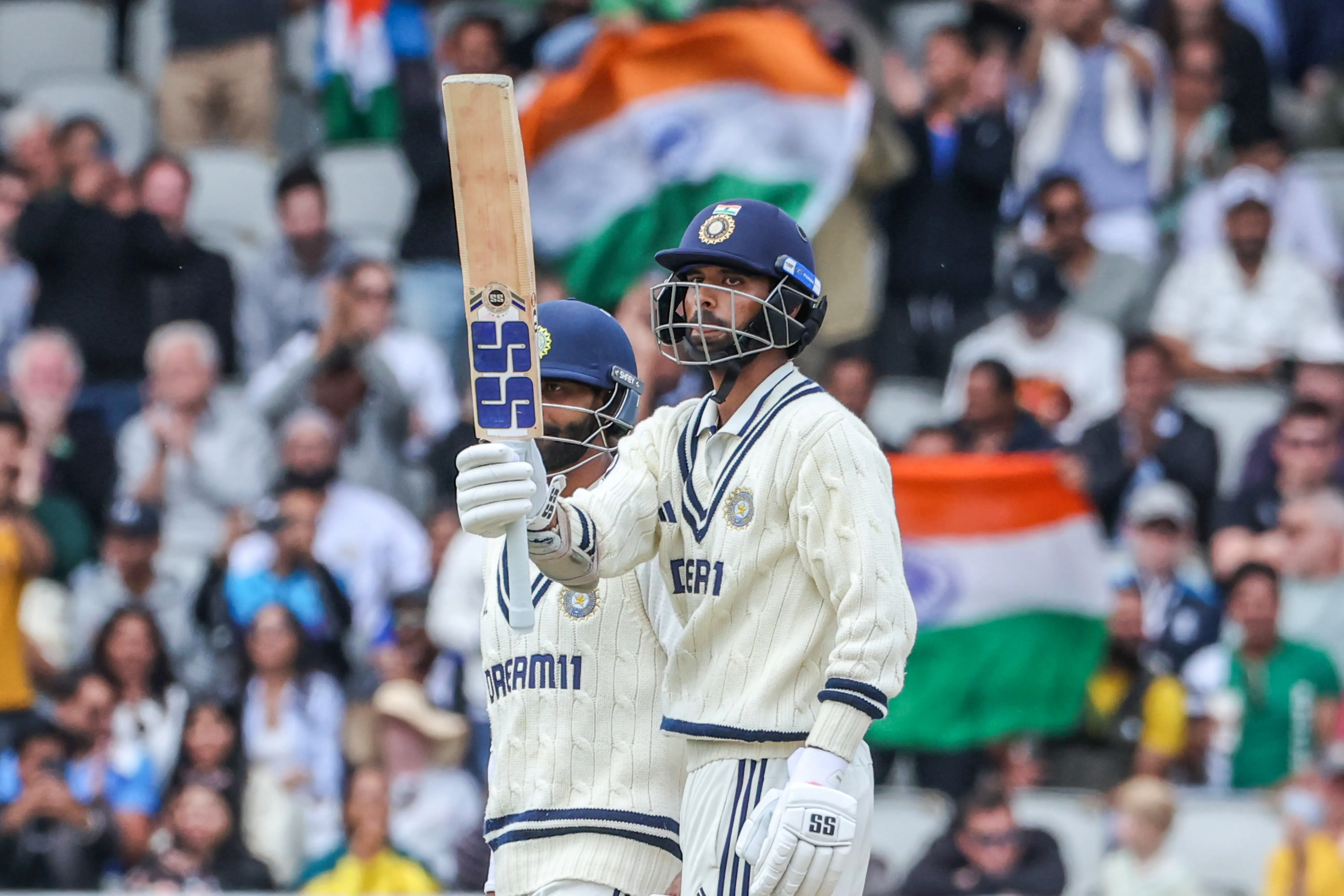 Can Sundar and Jadeja's Unbeaten Fifties Propel India to Victory?