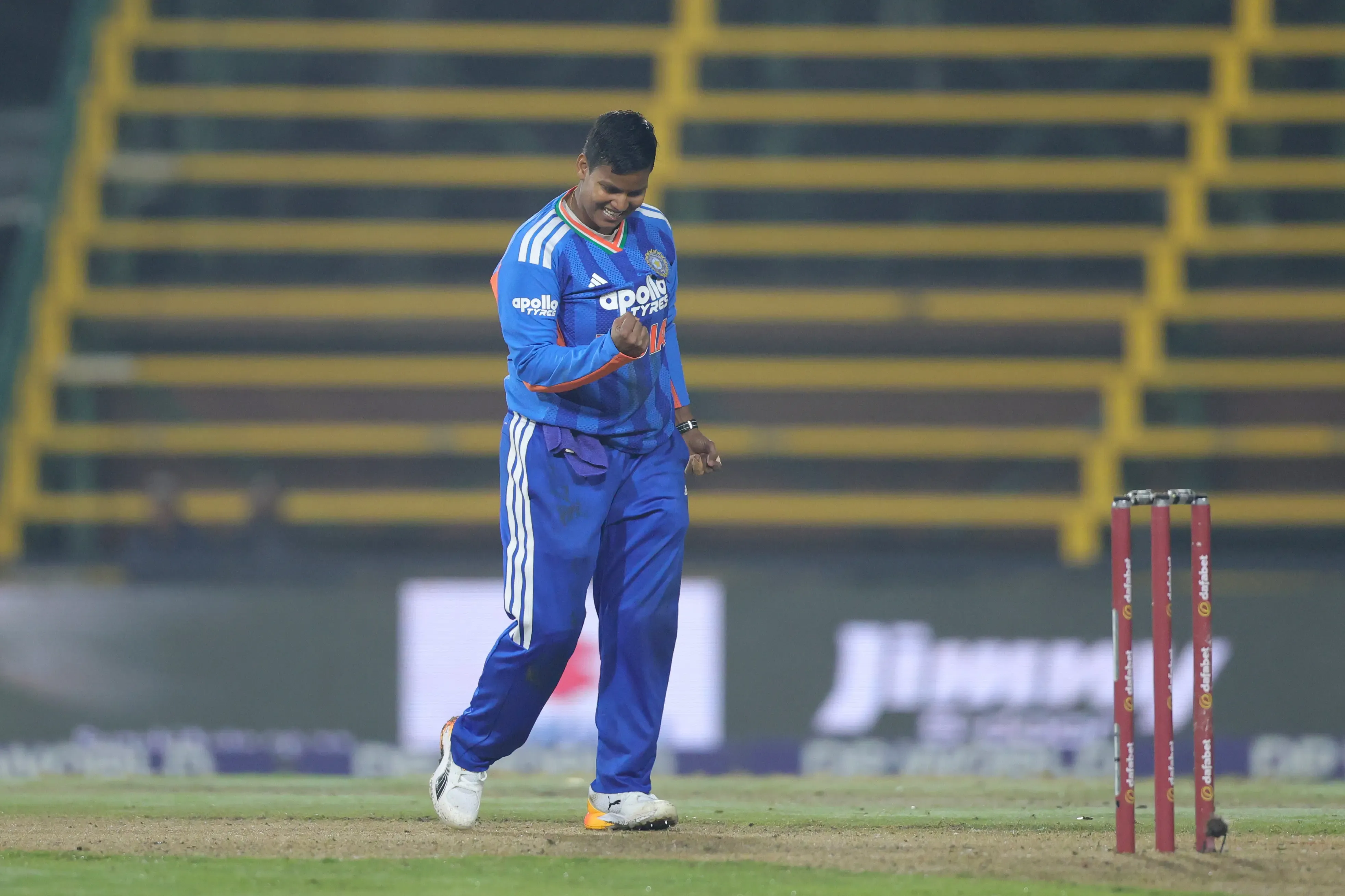 Deepti Sharma's 5-Wicket Haul Powers India to 14-Run Win vs SA