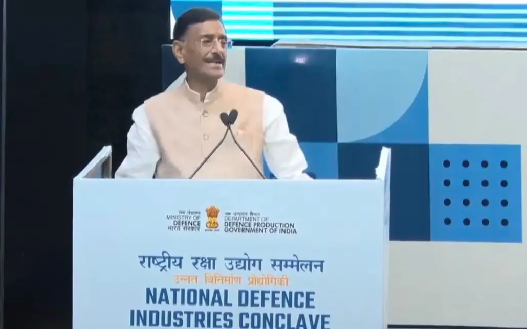 2030 तक 50,000 करोड़ रुपए का रक्षा निर्यात, उत्पादन तंत्र को सशक्त बनाने की दिशा में कदम: संजय सेठ