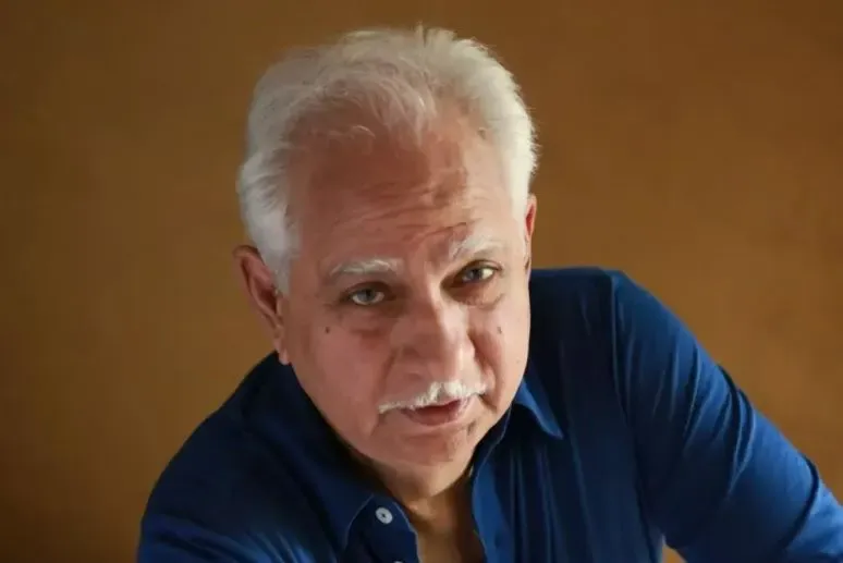 What Did Ramesh Sippy Say About the 'Bromance' Between Jai and Veeru in 'Sholay'?