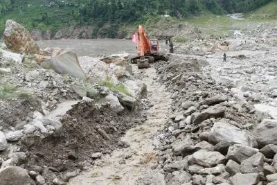 Nepal floods: 57 Tamil Nadu pilgrims stranded in Rasuwa, 17 dead