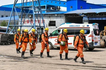 5 dead in illegal mining collapse in China's Yunnan Province