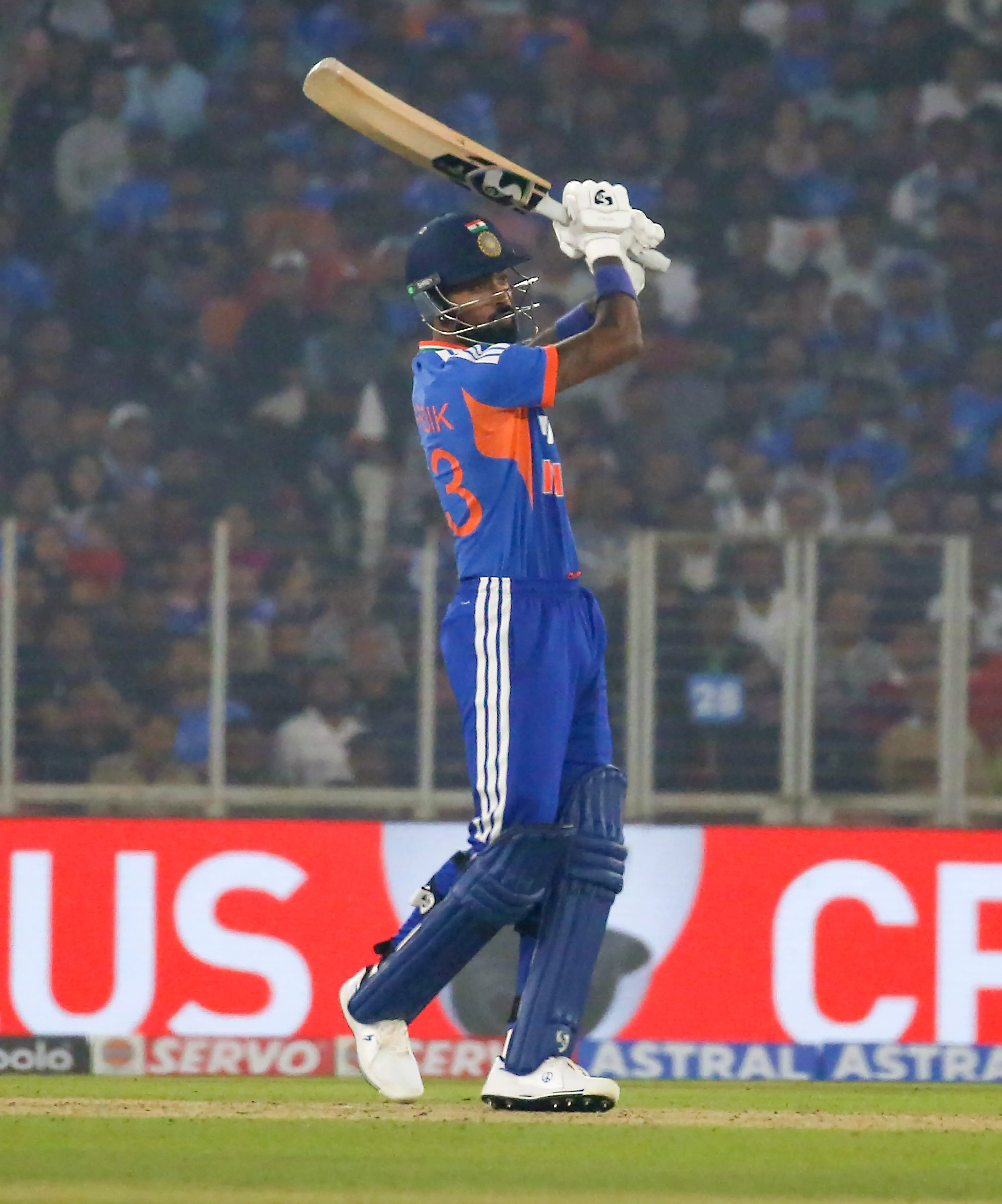Is Hardik Pandya Thrilled About Yuvraj's Fastest T20I Fifty Record?