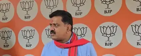 61 नक्सलियों का आत्मसमर्पण मील का पत्थर: विजय शर्मा