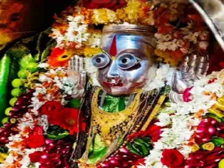 6.16 लाख रुपये, 100 ग्राम सोने के आभूषण और 4 किलो 547 ग्राम चांदी: श्री रेणुका येल्लम्मा मंदिर में रिकॉर्डतोड़ दान