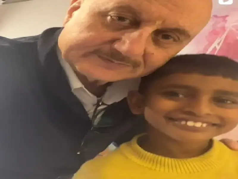 क्या 70 की उम्र में अनुपम खेर को मिला नया दोस्त?