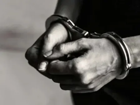 क्या 72 घंटे में अमेरिकी नागरिक से मोबाइल छीनने का मामला सुलझा? शातिर लुटेरा गिरफ्तार