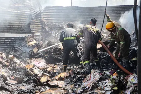 Neemrana Fire: 7-Year-Old Girl Among 4 Burned Alive in Scrap Warehouse Blast