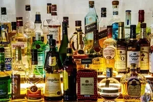 Saran Police Confiscate 844 Cartons of Liquor Valued at Rs 50 Lakhs