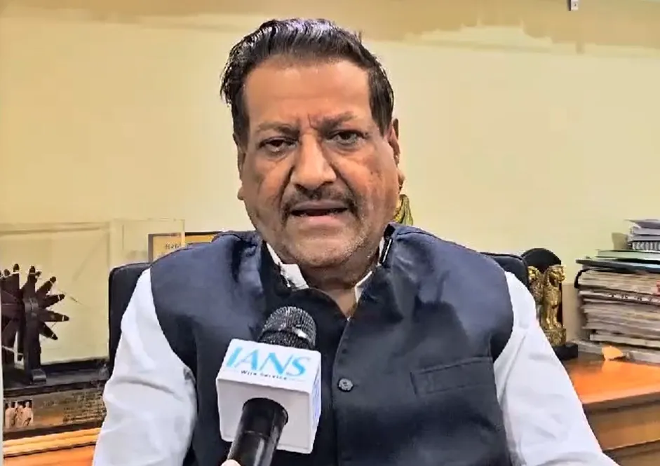 84 Days After the Assault: Chavan Criticizes Fadnavis Government for Inaction on Sarpanch's Murderers