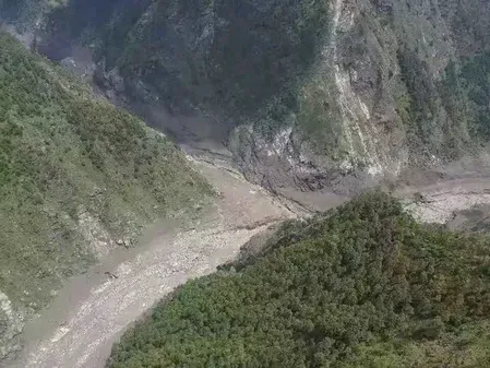 नेपाली विशेषज्ञों की पुष्टि: 26 अगस्त का हिमनद भूस्खलन नेपाल में हुआ, जलवायु परिवर्तन मूल कारण