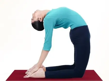 आंखों की रोशनी बढ़ाता है ये आसन, तरीका भी आसान 