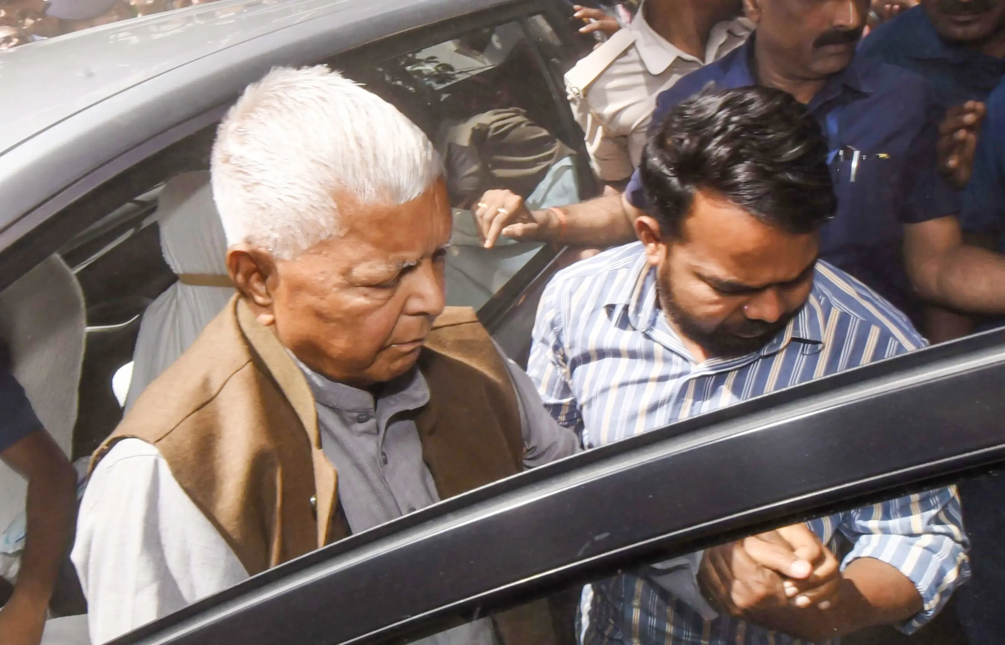क्या लालू यादव बिहार चुनाव से पहले सक्रिय हो गए हैं?