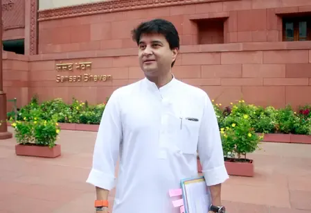 क्या ज्योतिरादित्य सिंधिया का गुना संसदीय क्षेत्र का दौरा क्षेत्र के लिए महत्वपूर्ण है?