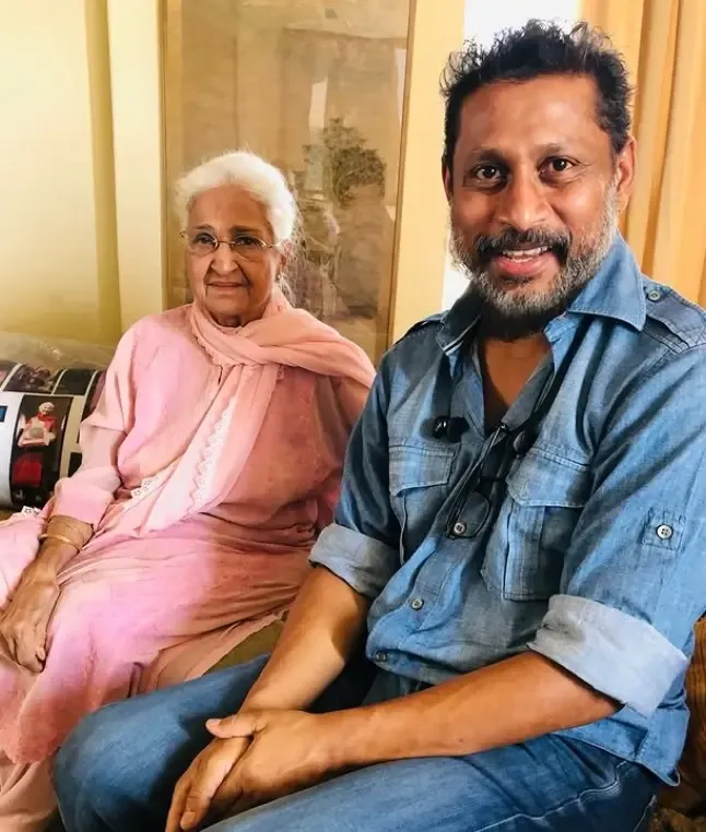 क्या कामिनी कौशल के निधन पर शूजित सरकार भावुक हुए?