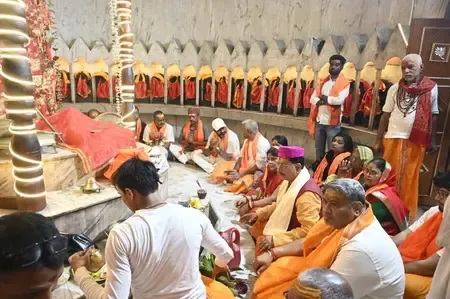 लालू यादव 'धृतराष्ट्र' की तरह पुत्रमोह में फिर से बिहार में उन्माद पैदा करना चाहते हैं: विजय सिन्हा